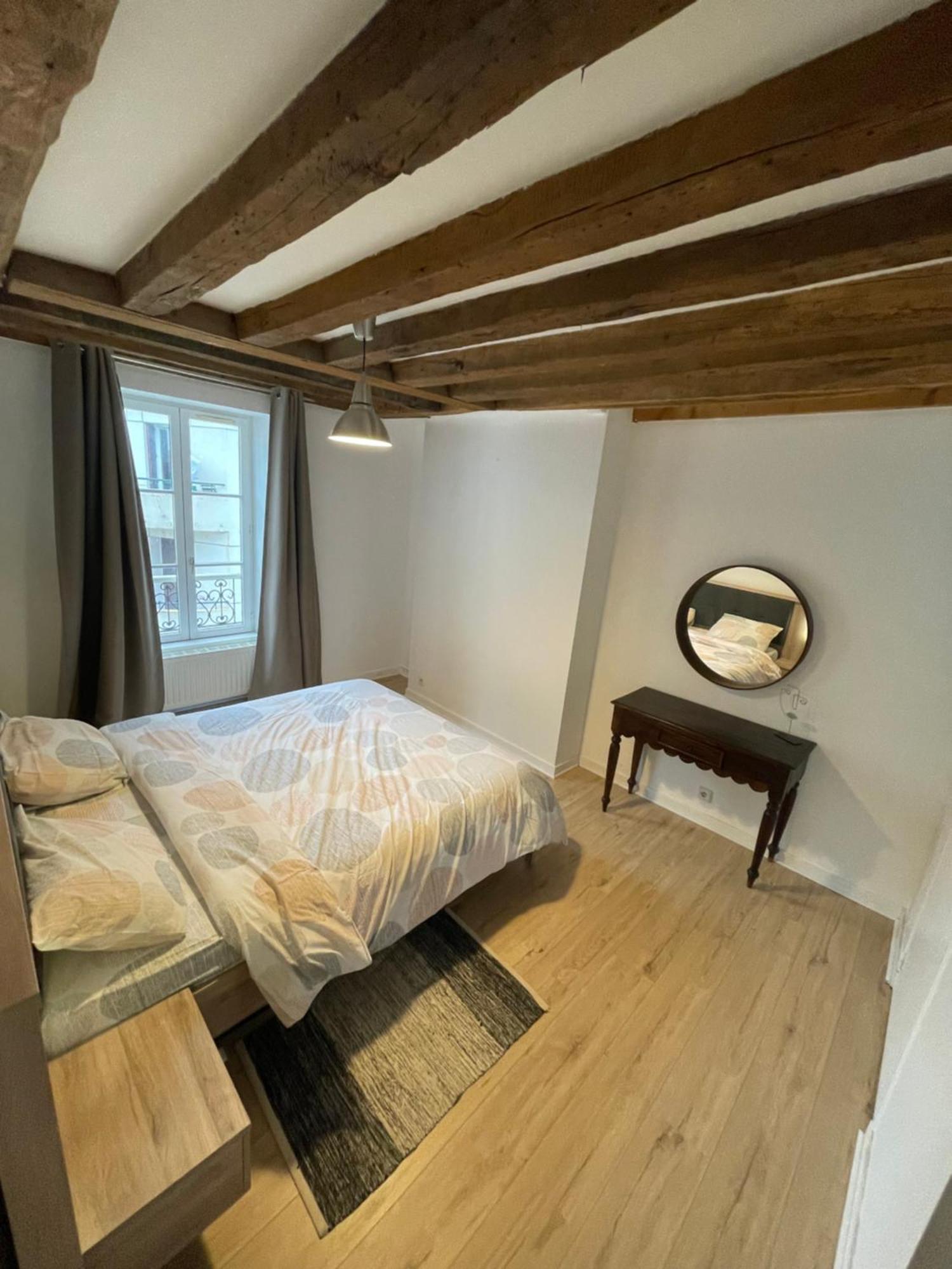 Charmant Appartement Orleans ! Bagian luar foto